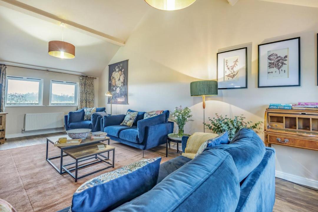 Photo of Others in Kington