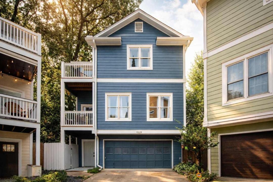 Photo of Others in Virginia Highland