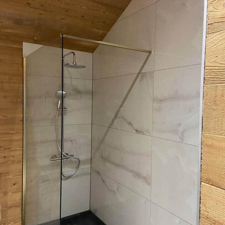 Photo of Others in Rochesson