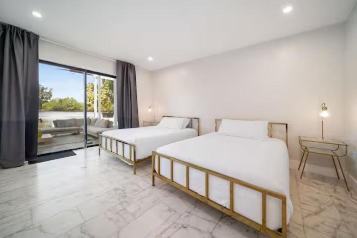 Photo of Bedroom in North Miami Beach