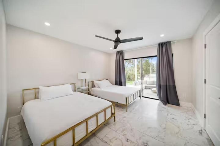 Photo of Bedroom in North Miami Beach