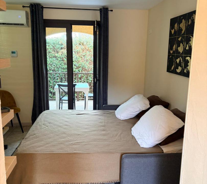 Photo of Others in Sisco