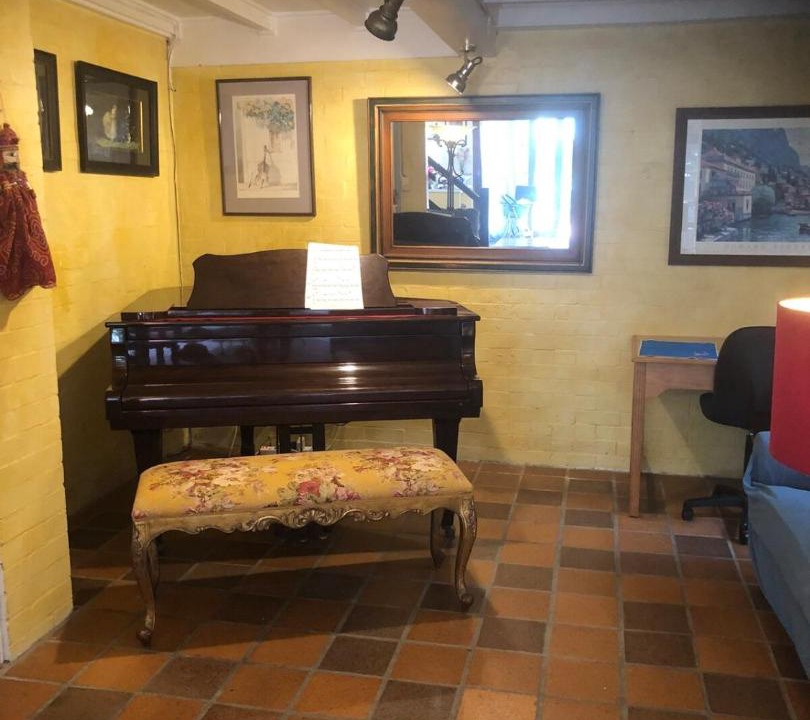 Photo of Others in Clayfield