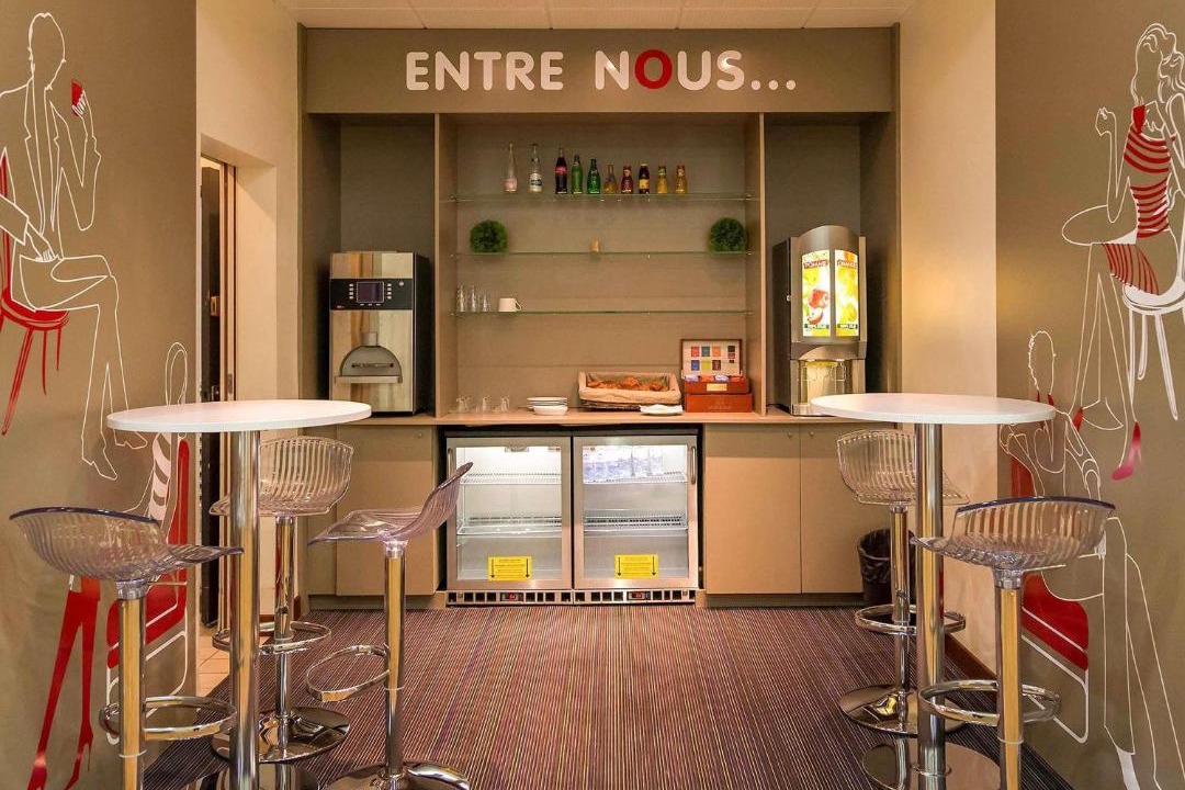 Photo of Others in Issy-les-Moulineaux