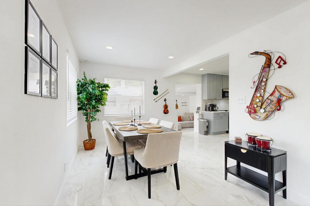 Photo of Others in Avondale