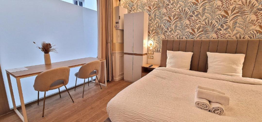 Photo of Bedroom in Batignolles