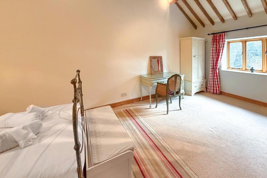 Photo of Others in Cold Brayfield