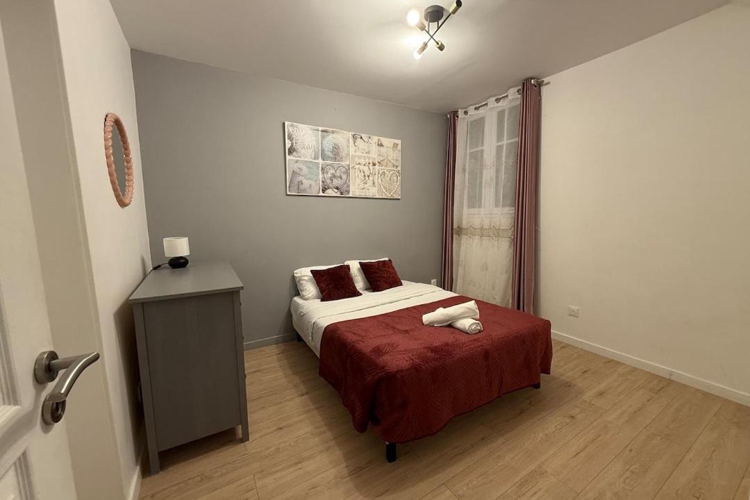 Photo of Bedroom in Goussainville
