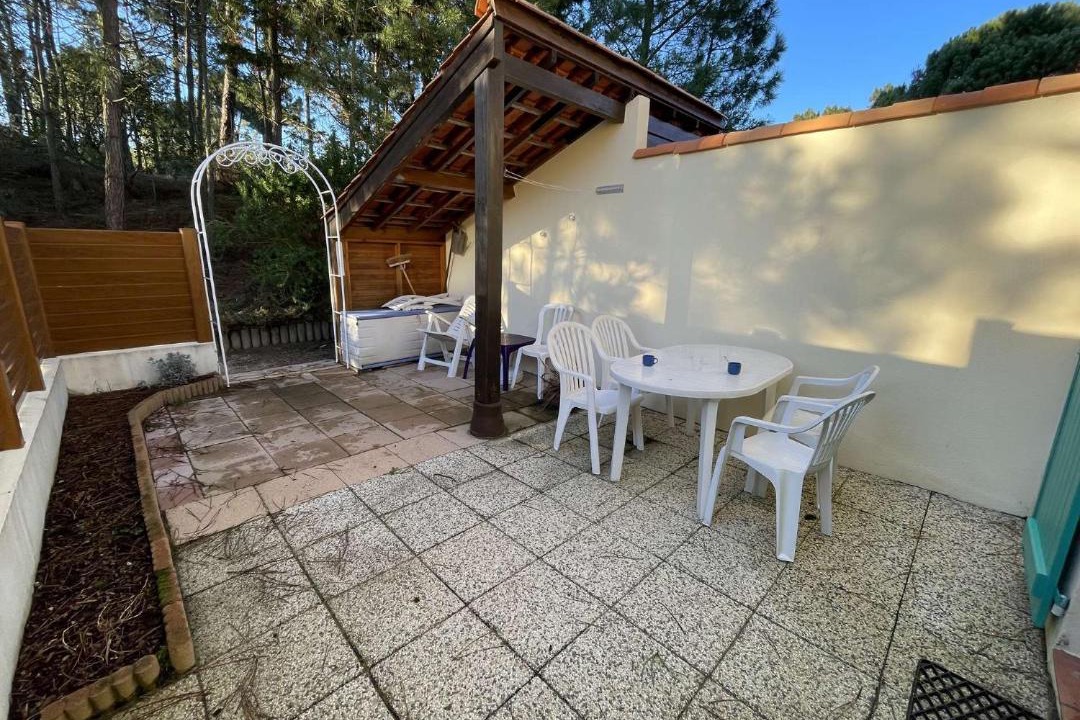 Photo of Patio Balcony in Saint-Jean-de-Monts