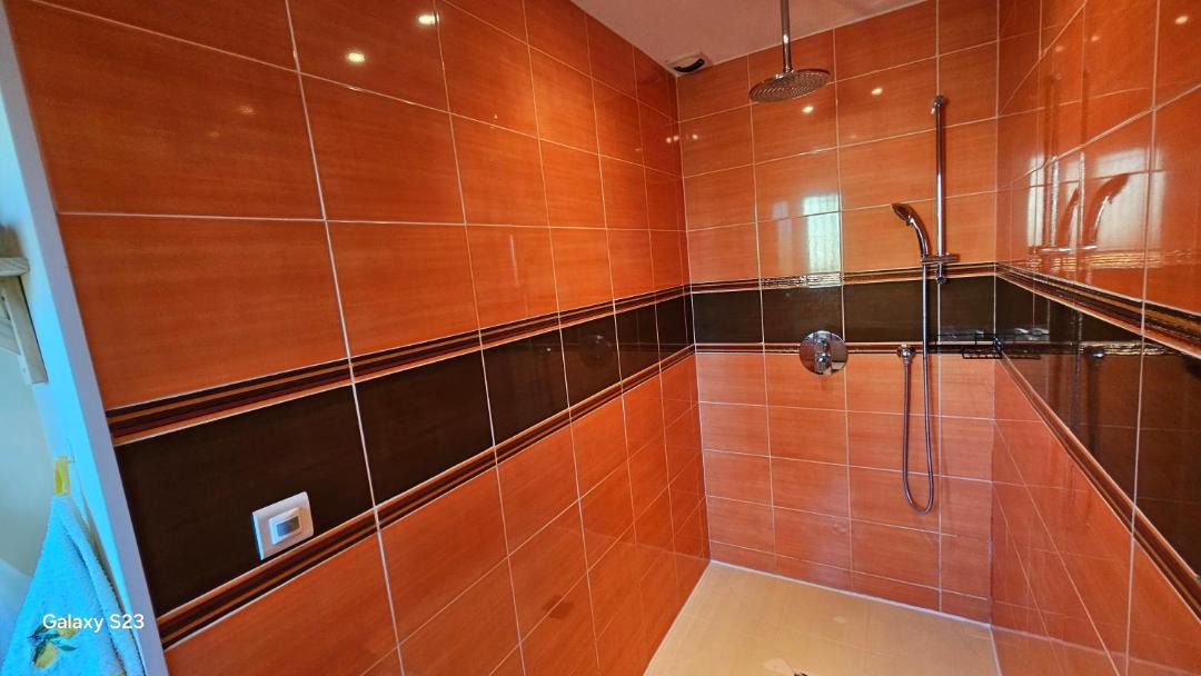 Photo of Bathroom in Gareoult