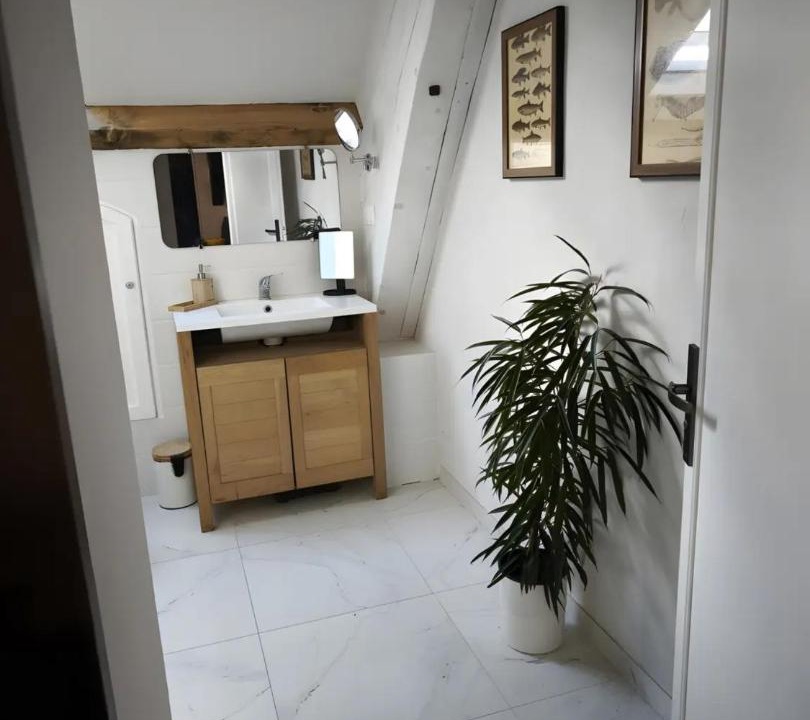 Photo of Others in Commelle