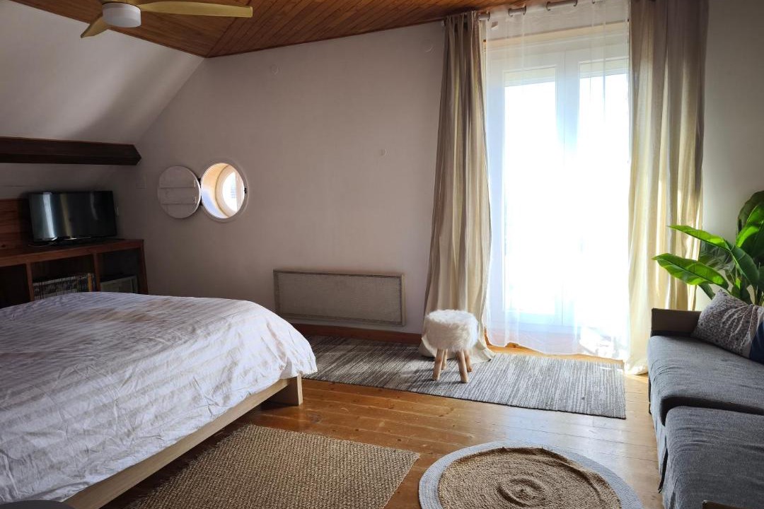 Photo of Others in Commelle