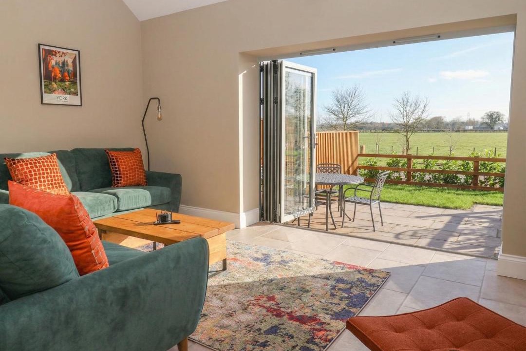 Photo of Others in Low Catton