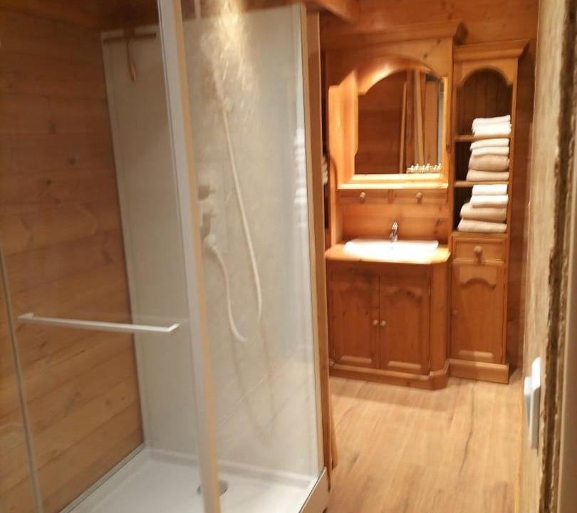 Photo of Others in Laissey