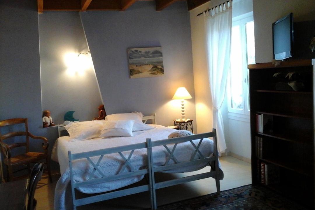 Photo of Bedroom in Gemozac