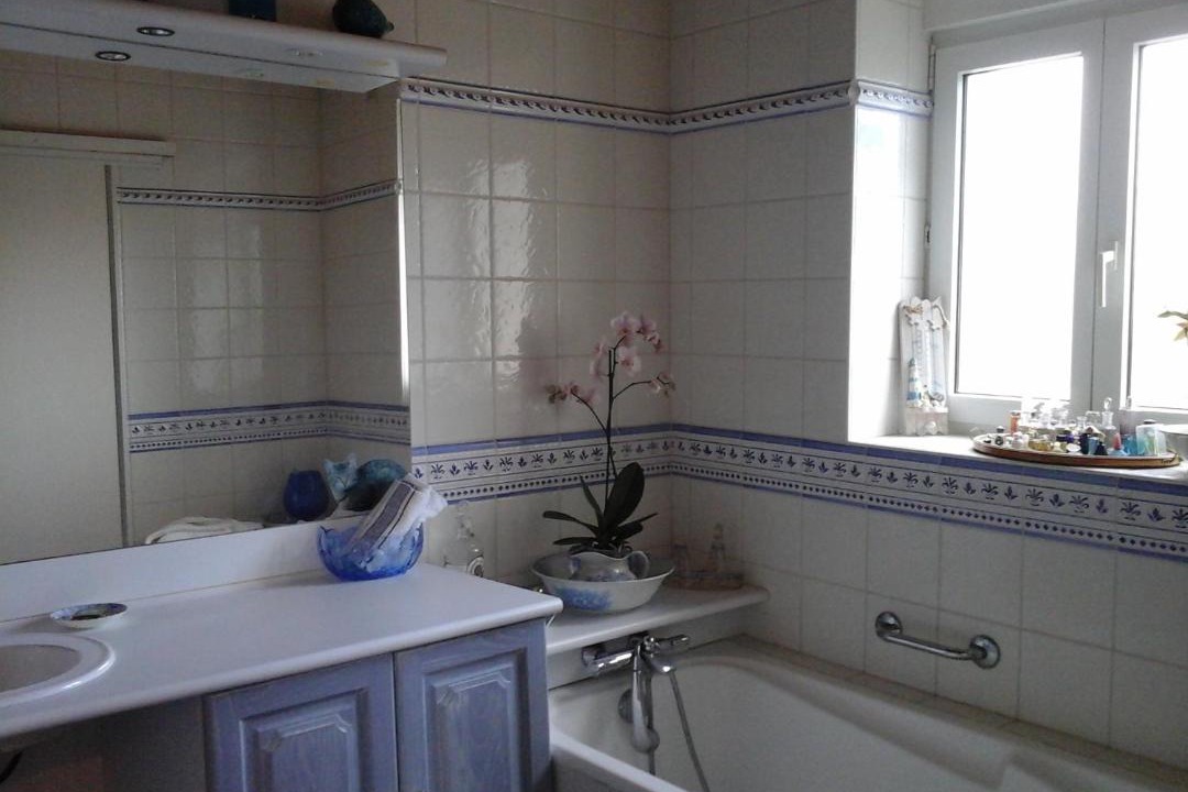 Photo of Bathroom in Gemozac