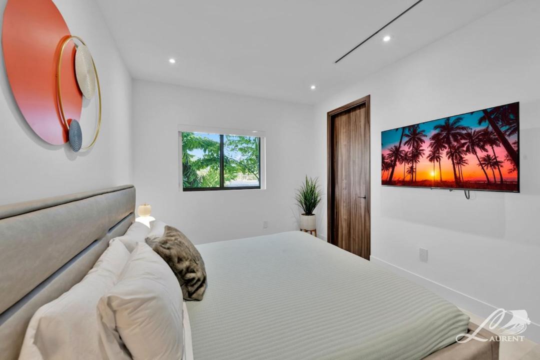 Photo of Bedroom in North Miami Beach