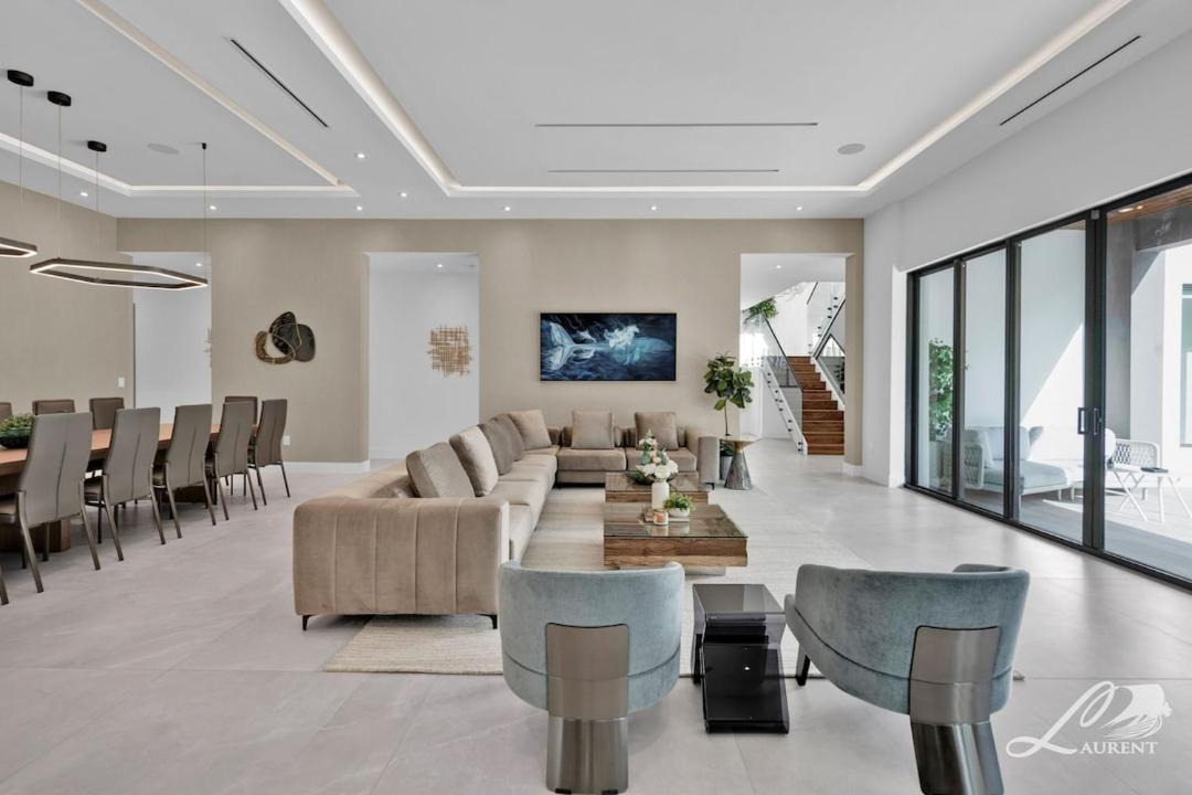 Photo of Livingroom in North Miami Beach
