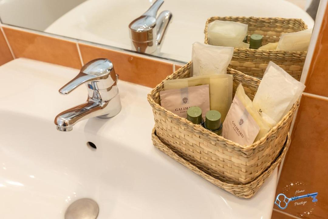 Photo of Bathroom in Loriol-du-Comtat