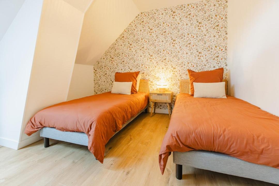 Photo of Bedroom in Livre-sur-Changeon