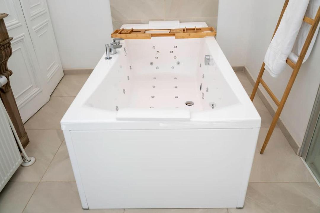 Photo of Bathroom in Aire-sur-la-Lys