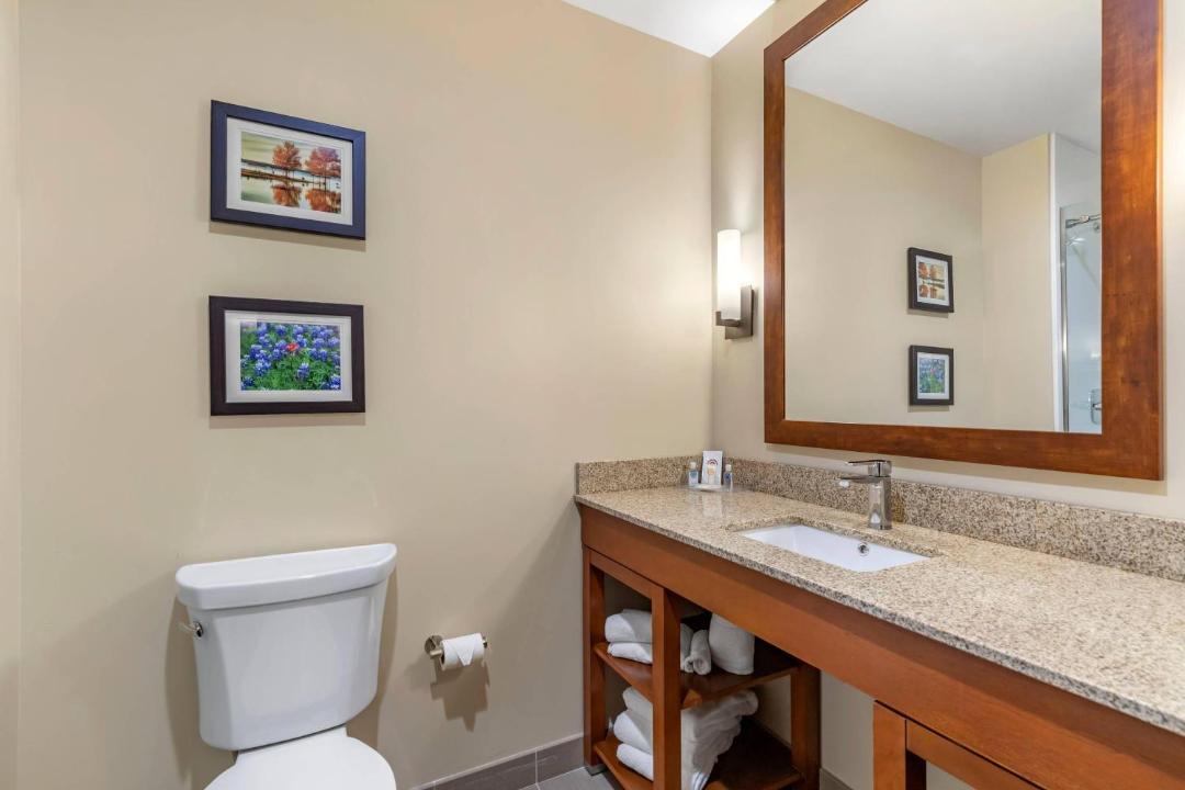 Photo of Bathroom in North San Antonio - SAT