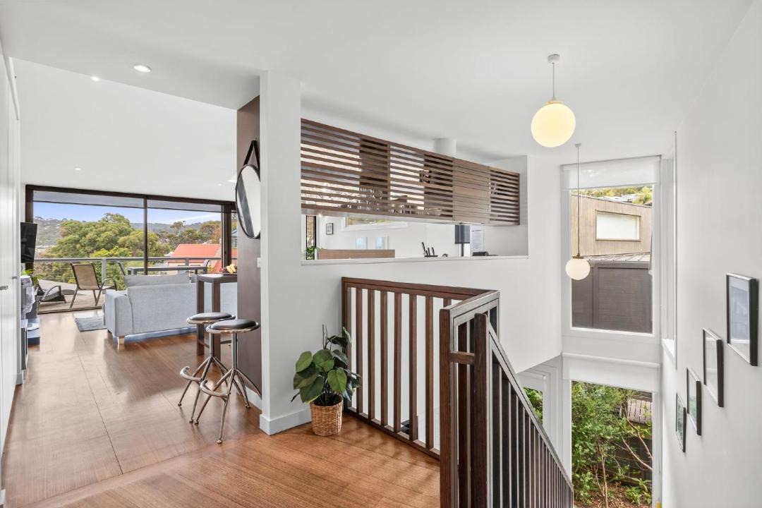 Photo of Others in Lorne