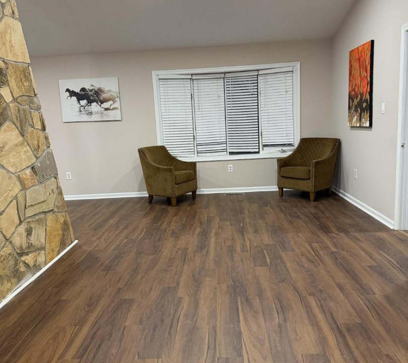 Photo of Livingroom in Leesburg