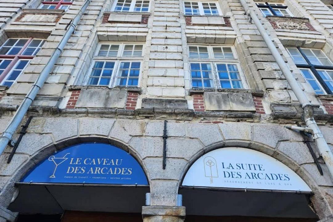 Photo of Buildings in Arras