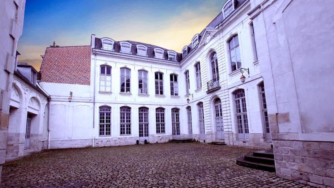 Photo of Others in Arras