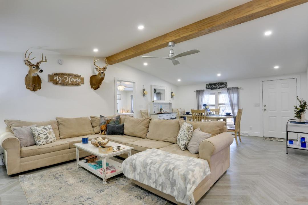 Photo of Livingroom in Ellenville