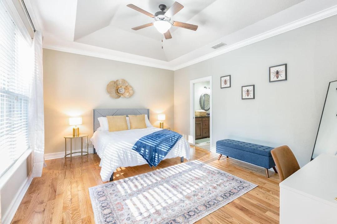 Photo of Others in Tallahassee