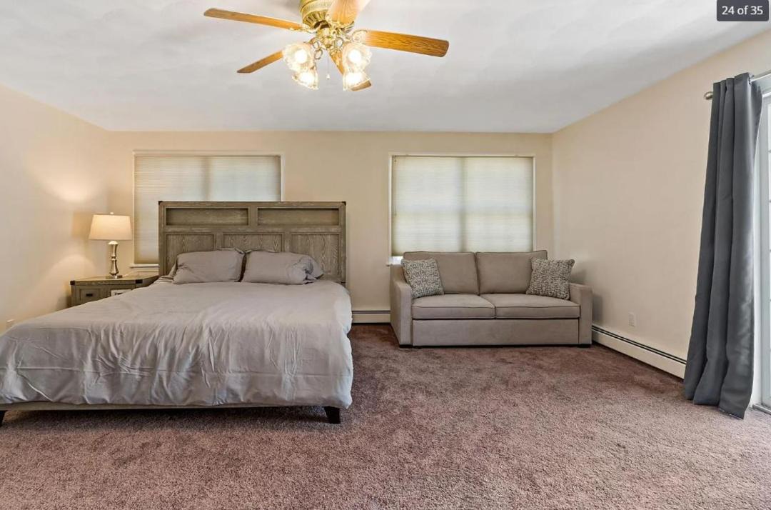 Photo of Bedroom in Saunderstown