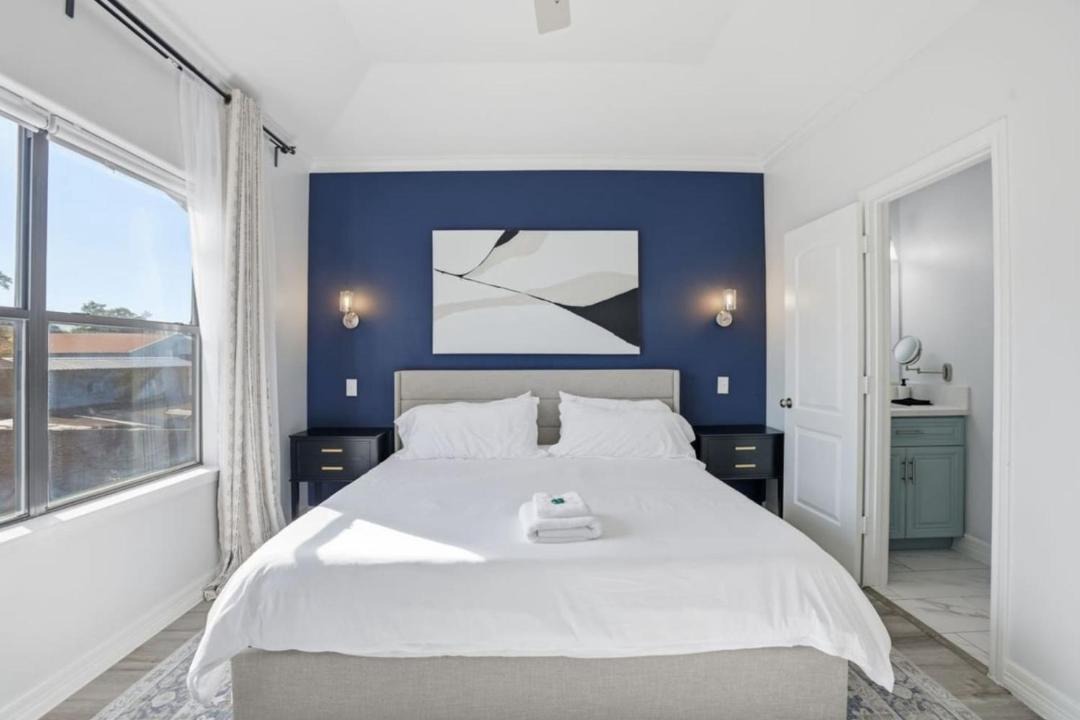 Photo of Bedroom in Greater Fondren Southwest