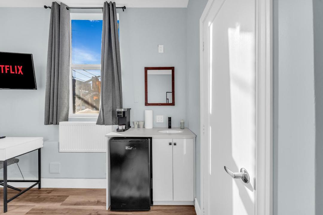 Photo of Others in Trinity - Bellwoods