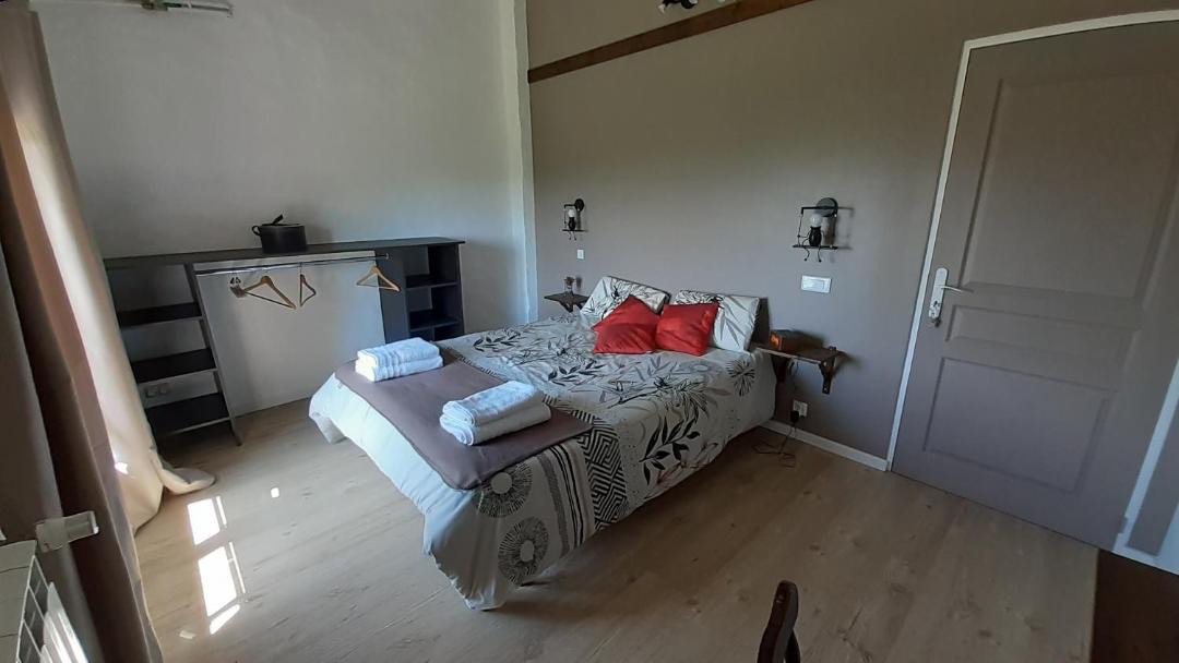 Photo of Others in Saint-Germain-des-Pres