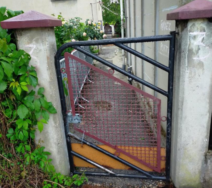 Photo of Others in Buers