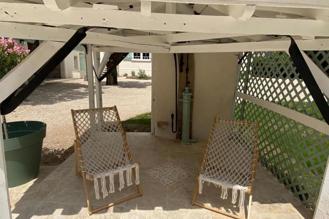 Photo of Patio Balcony in Barry-d'Islemade
