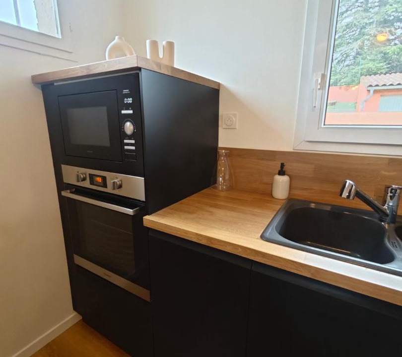 Photo of Kitchen in Saint-Etienne-de-Valoux