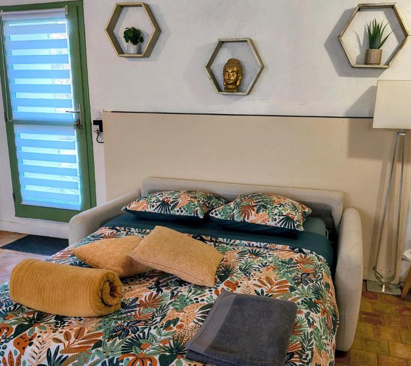 Photo of Others in Brigne