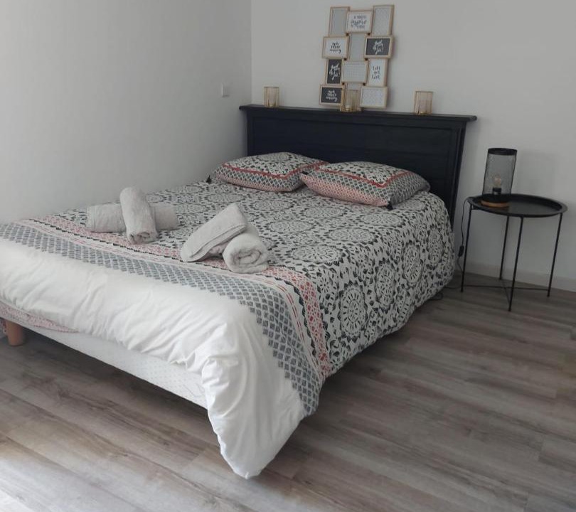 Photo of Bedroom in Ecouflant