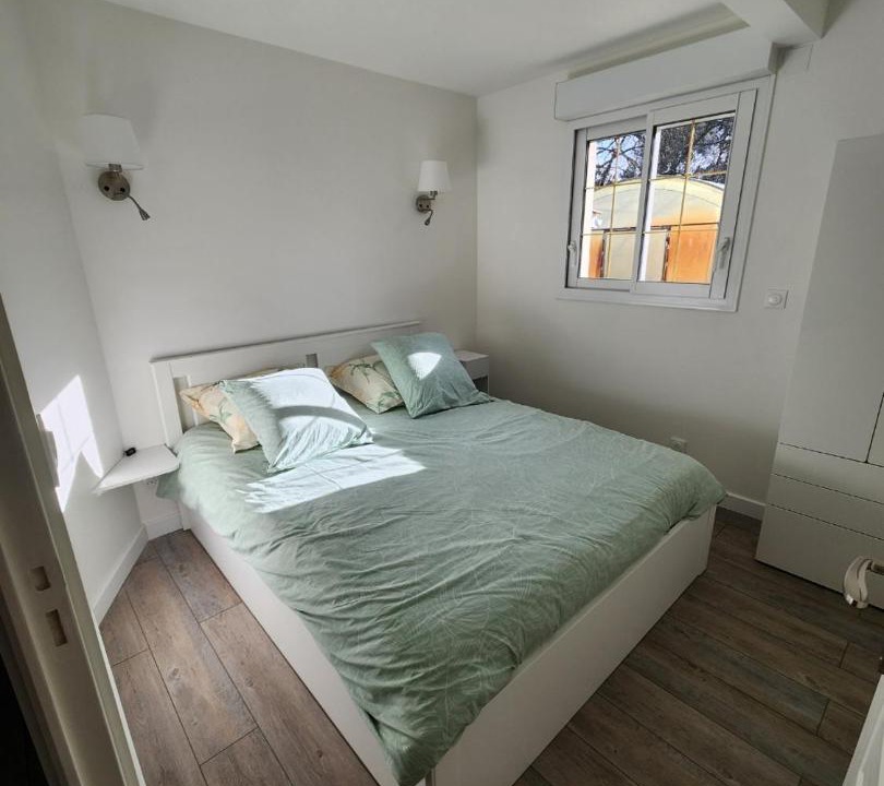 Photo of Bedroom in Avensan