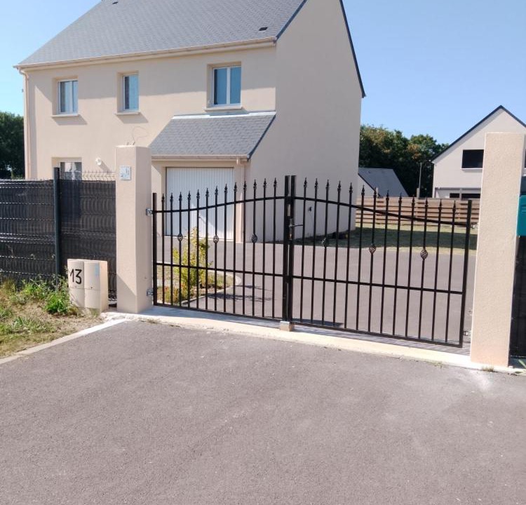 Photo of Others in Asnelles