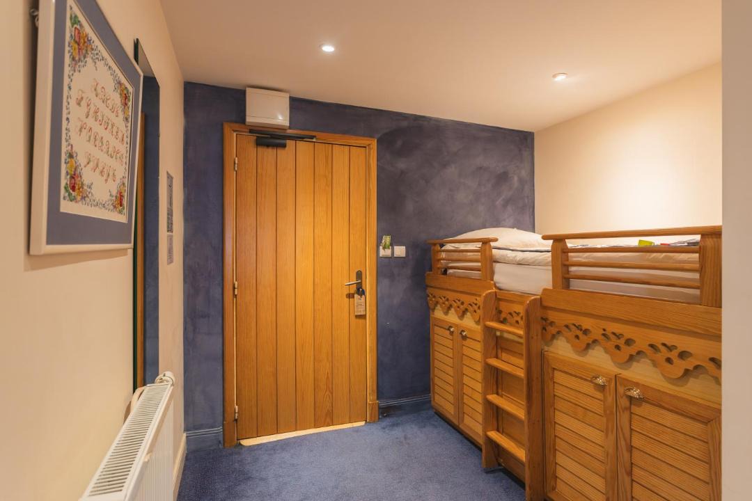 Photo of Bedroom in Cauterets