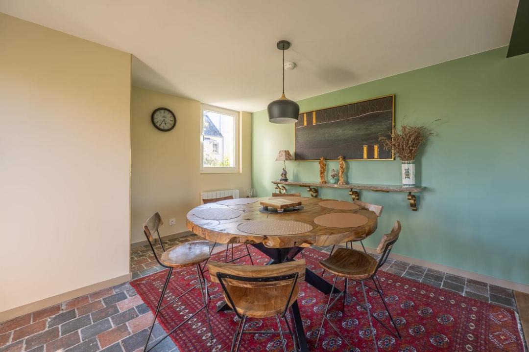 Photo of Others in Saonnet