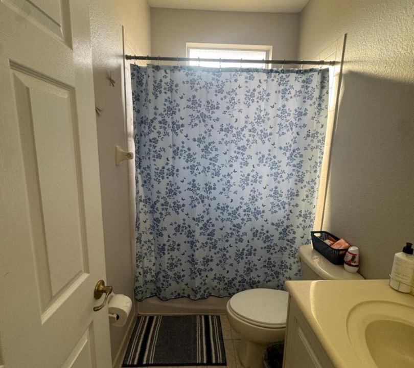 Photo of Bathroom in Miramar