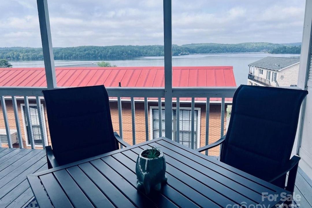 Photo of Patio Balcony in New London
