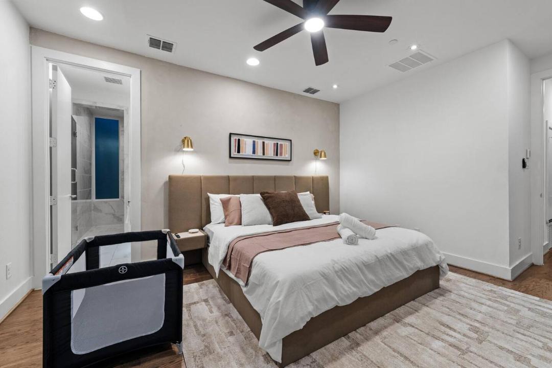 Photo of Bedroom in Kessler