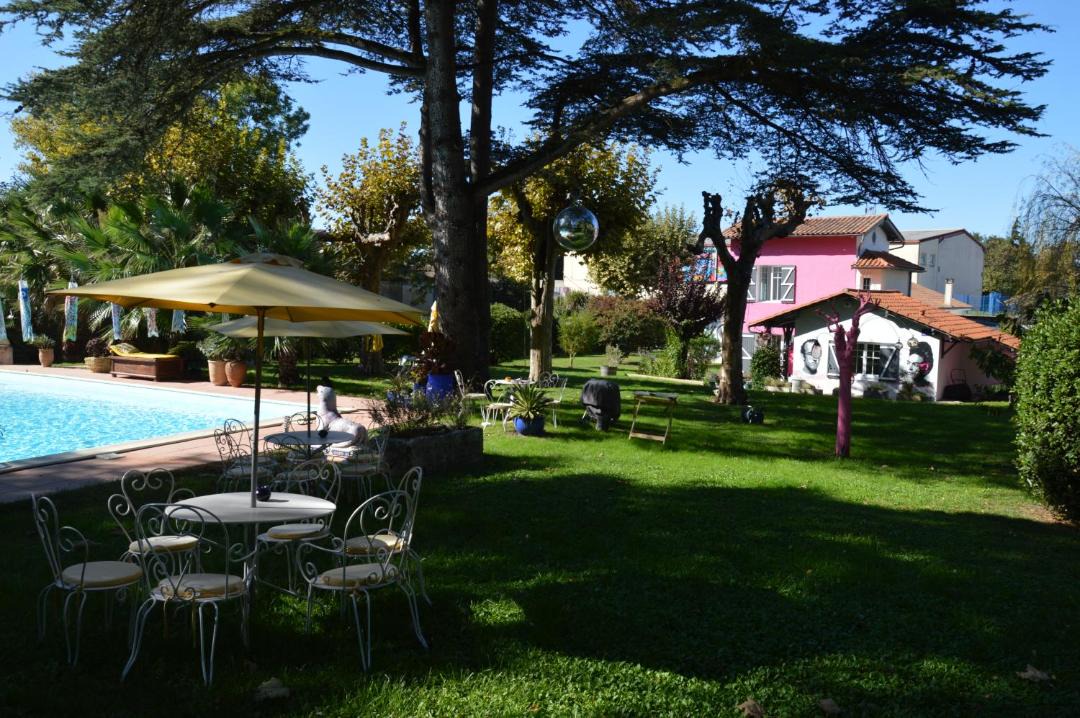 Photo of Others in Blaye