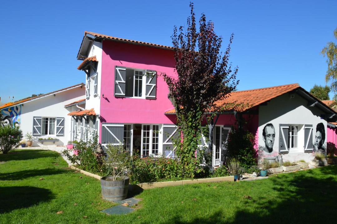 Photo of Others in Blaye